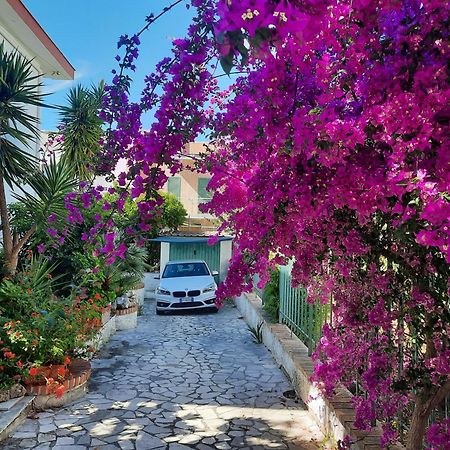 Residenza Nisio Villa Bari Exterior foto