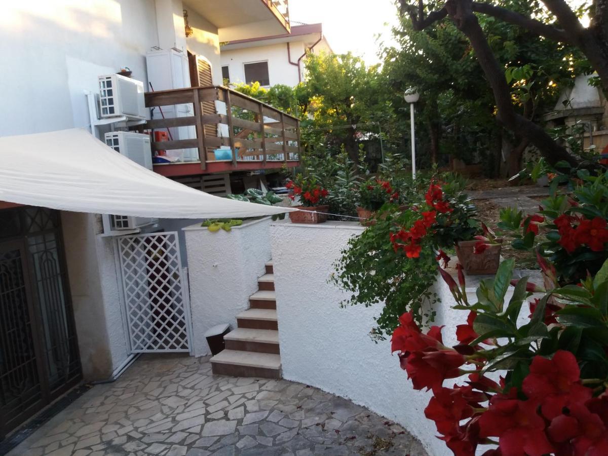 Residenza Nisio Villa Bari Exterior foto